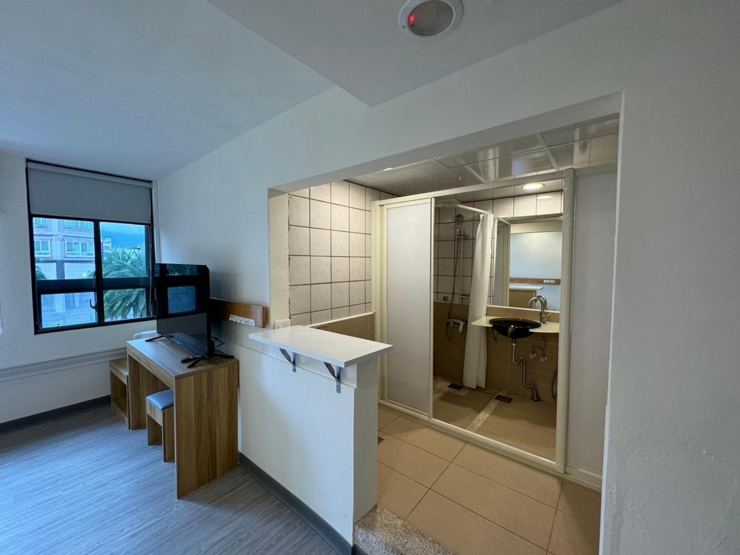 慢且洄瀾文旅 Bantshiann Hualie Hotel Хуалянь Экстерьер фото